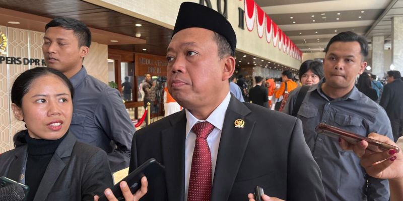 Menteri ATR/BPN Tegaskan Tanggul Beton Cilincing Urusan KKP