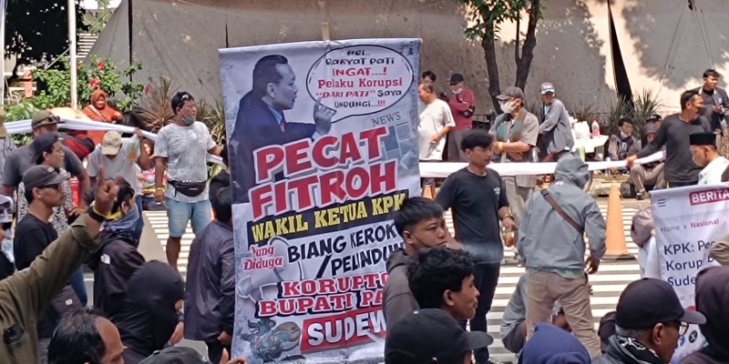 Fitroh Rohcahyanto Tolak Dituding Biang Kerok yang Lindungi Sudewo