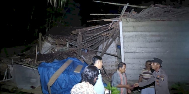 Sembilan Rumah Warga Rusak Gegara Gempa Goyang Tanggamus