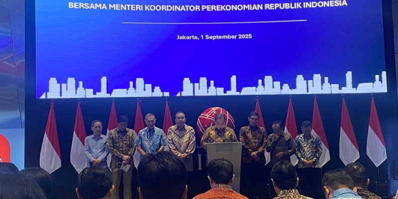 Pimpin Doa di BEI, Airlangga Sampaikan Duka untuk Korban Demo