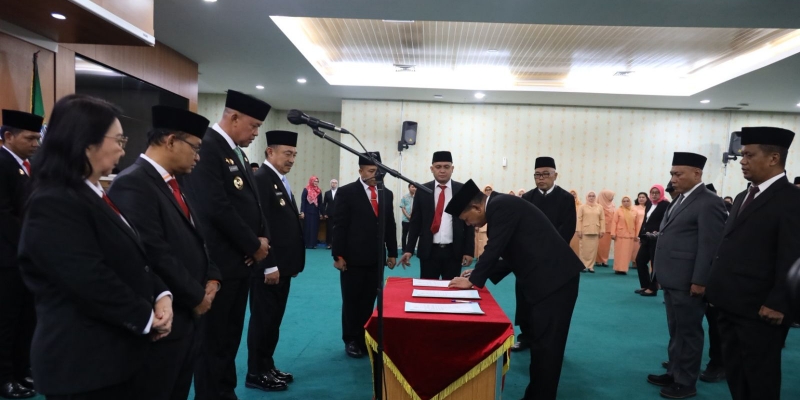 Pertama Kali Walikota Bekasi Mutasi 19 Pejabat Eselon II