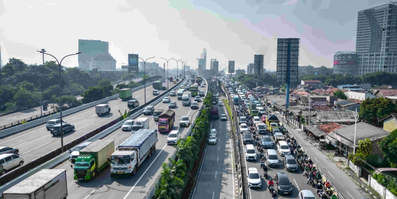 DKI Uji Coba Tambahan Satu Lajur di Gerbang Tol Fatmawati 2