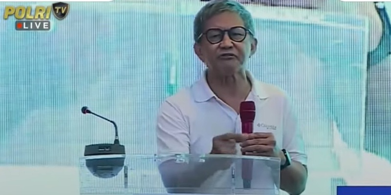 Rocky Gerung Singgung Fufufafa dan Ijazah Palsu di Hadapan Petinggi Polri