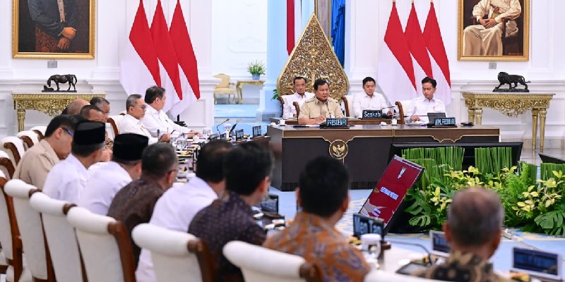 Prabowo Dorong Revisi UU Pemilu dan Partai, Kritik Dominasi Artis di Politik