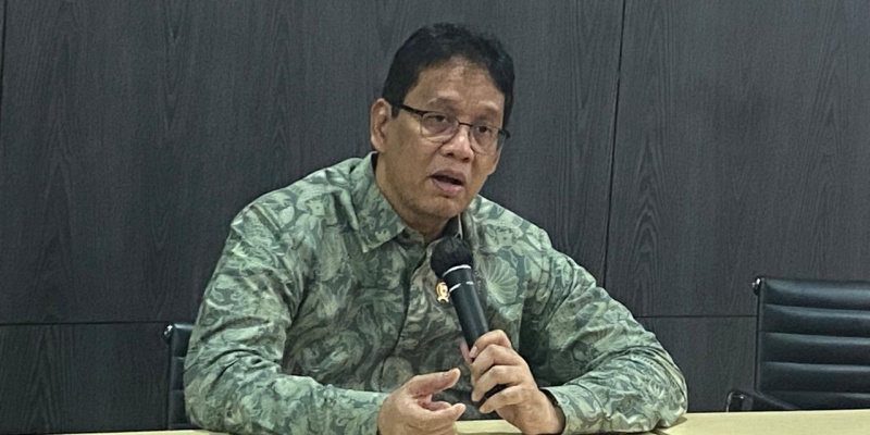 Menkeu Purbaya Kritik Tarif Tinggi Cukai Rokok