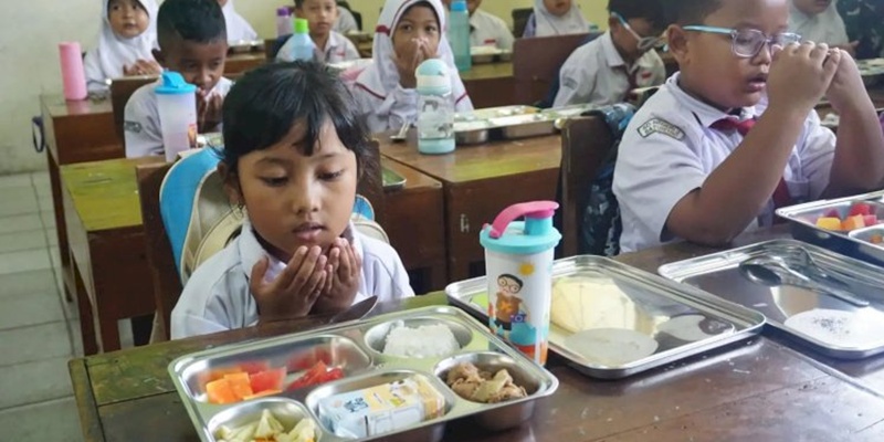 MBG: Ikhtiar Besar di Tengah Tantangan