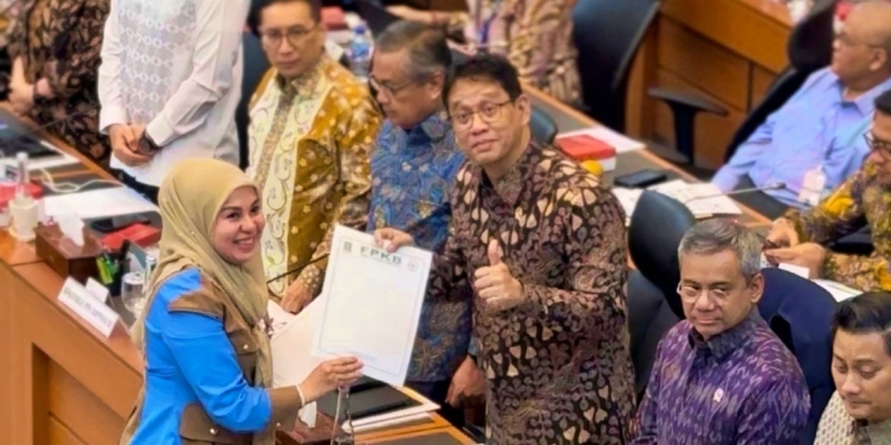 Menkeu Purbaya Sepakat Tambah Minyak Goreng 2 Liter di Bansos Pangan