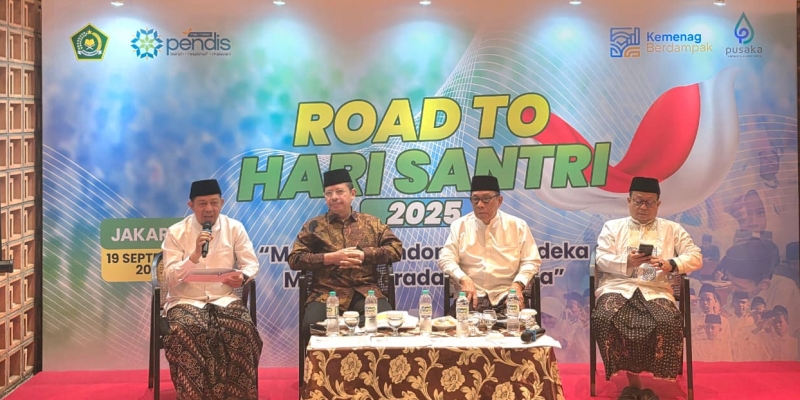 Santri Tidak hanya Mengaji tapi juga Membawa Cahaya Peradaban