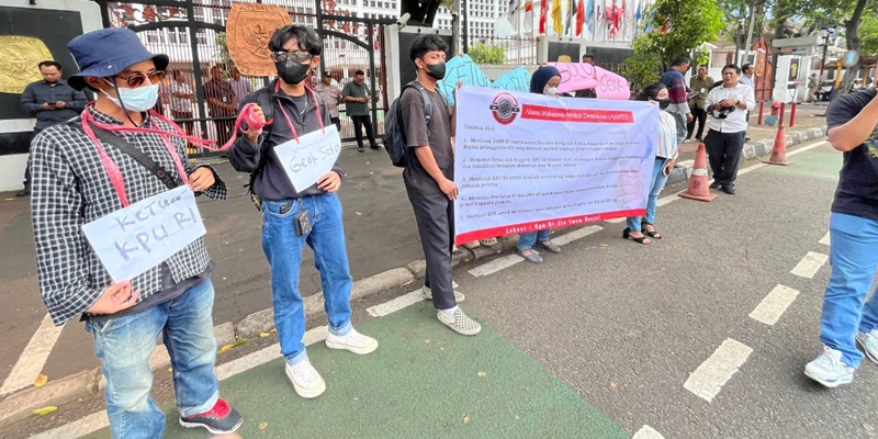 Ketua KPU Dikerangkeng Geng Solo