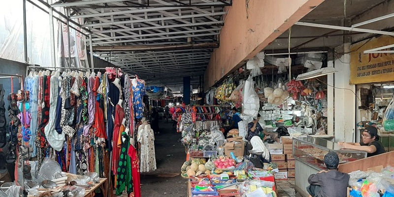 Daya Beli Rakyat Lemah Bikin Ekosistem Perdagangan Anjlok