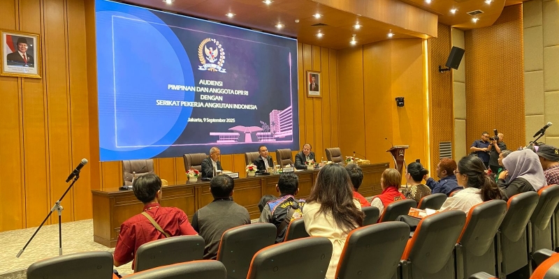 Driver Ojol Desak Parlemen Segera Buat Payung Hukum untuk Pekerja Transportasi Online