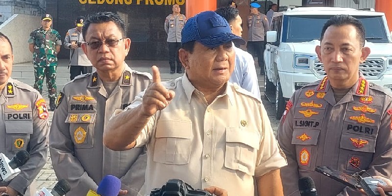 Prabowo Jenguk Korban Demo di RS Polri, Sebagian Luka Berat