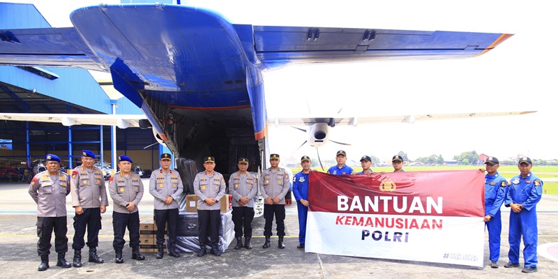 Polri Kirim Tim Kemanusiaan Bantu Korban Banjir dan Longsor NTT