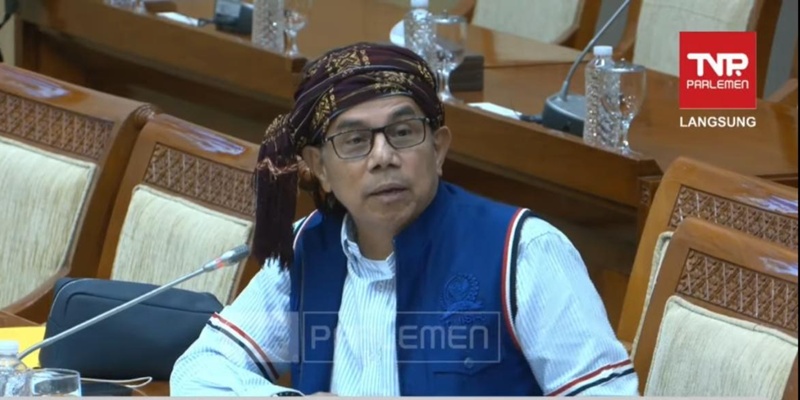 DPR Geram Divisi Hubinter Polri Tak Kunjung Tangkap Riza Chalid