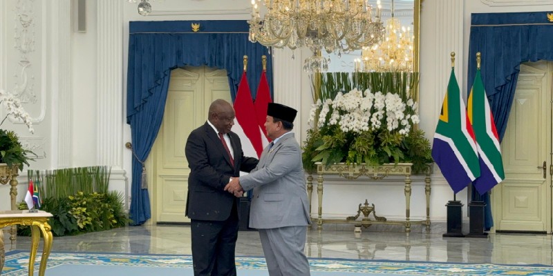 Momen Hangat Prabowo Sambut Cyril Ramaphosa di Istana