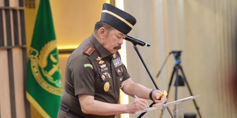 Jaksa Agung akan Evaluasi Kinerja Kajati-Kajari