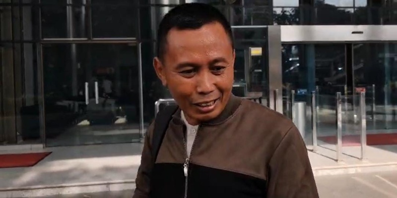 Anggota DPRD Mojokerto Irit Bicara Usai 3,5 Jam Diperiksa KPK