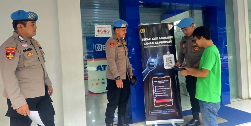 Laporkan Oknum Polisi Kini Cukup Scan QR Code