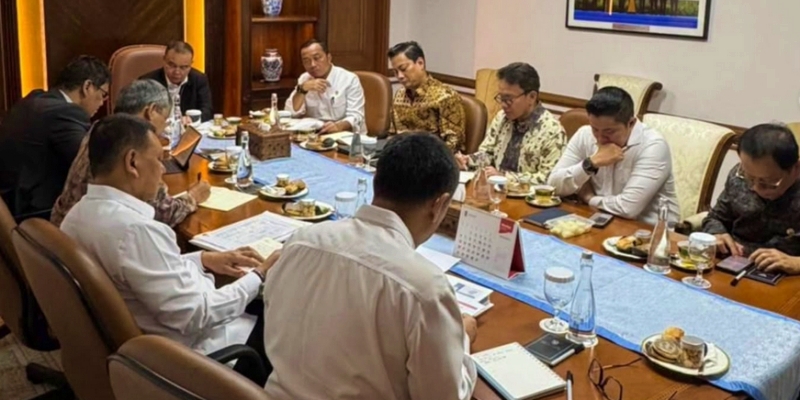Menteri Rapat Bahas Isu Strategis Bareng Sufmi Dasco