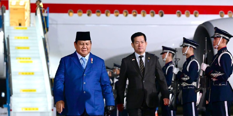 Prabowo Tiba di Korea Selatan untuk Hadiri KTT APEC 2025