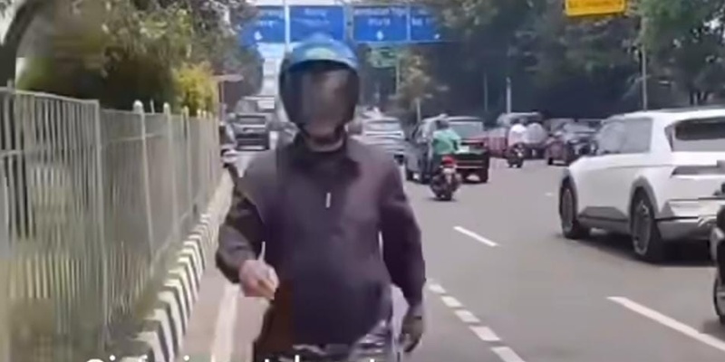 Prajurit TNI AL Diduga Pukul Driver Ojol Viral di Medsos