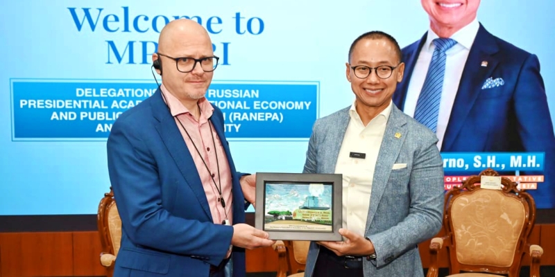 Eddy Soeparno Tekankan Pentingnya Deregulasi untuk Investasi