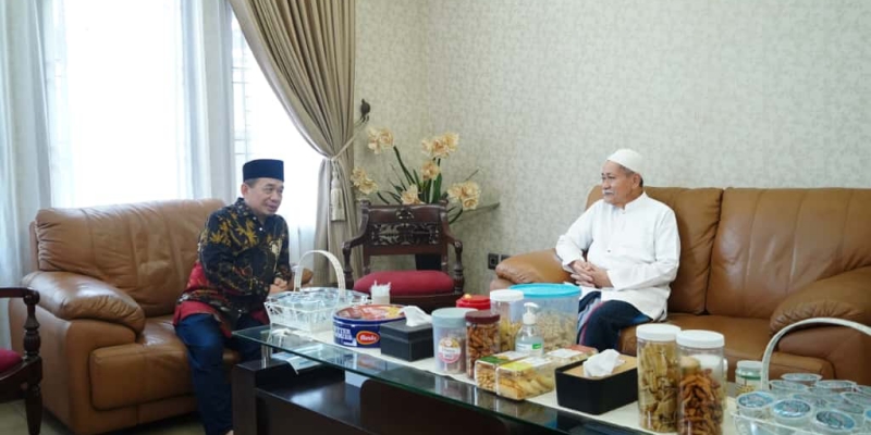 Jazuli Sambangi Ketum Mathlaul Anwar Bahas Pendidikan dan Budaya