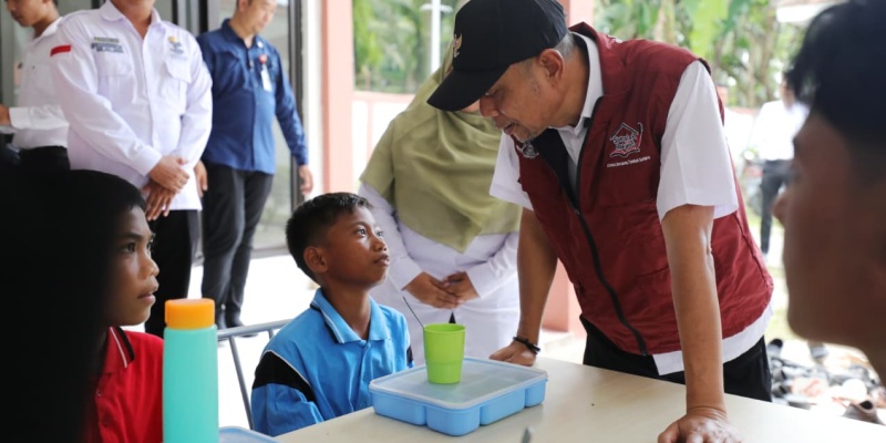 Wamensos Semangati Siswa Sekolah Rakyat: Jangan Kecewakan Orang Tua dan Presiden