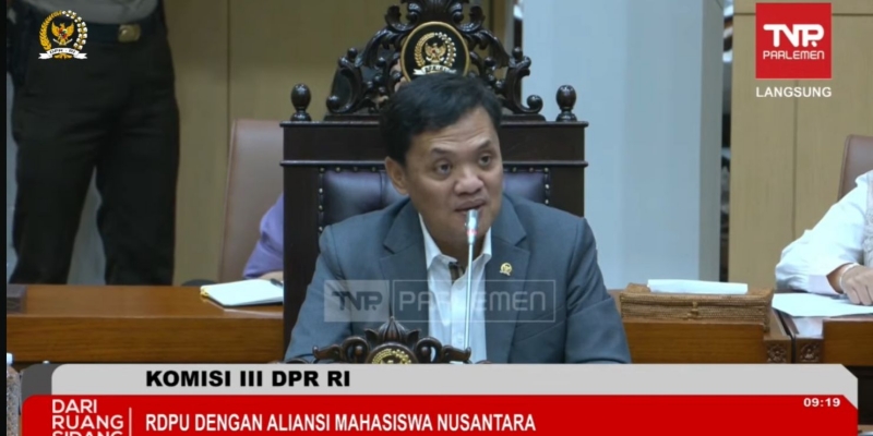Komisi III DPR Gelar RDPU Bareng Mahasiswa AMAN