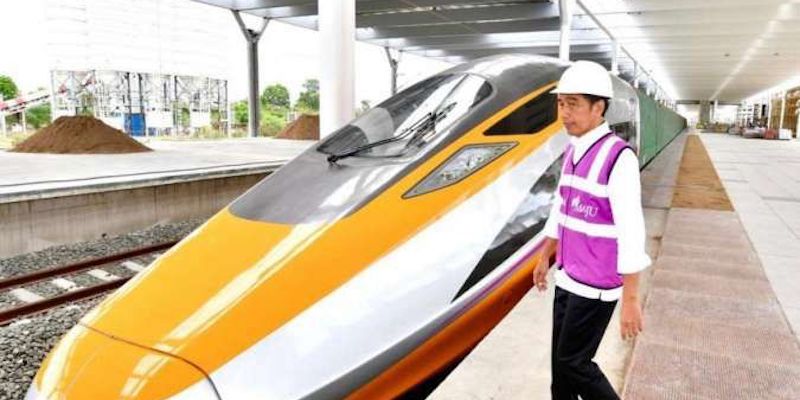 Sudah Benar Prabowo Tidak Talangi Utang Kereta Cepat Warisan Jokowi