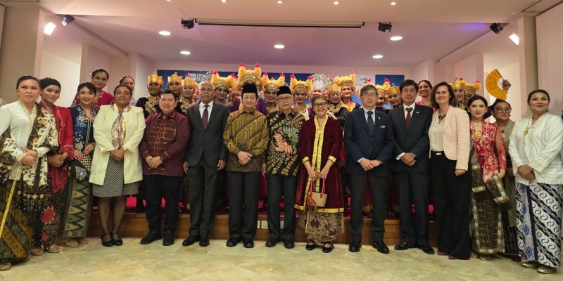 Menag Hadiri Pertemuan Internasional untuk Perdamaian di Vatikan