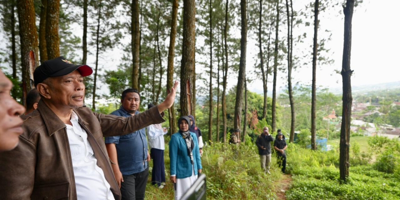 Agus Jabo Bangun Sekolah Rakyat Permanen View Gunung Sumbing