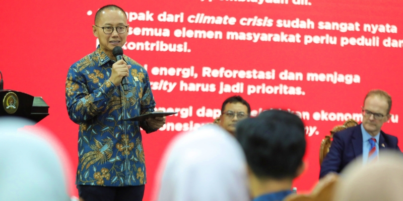 Parlemen Harus Terdepan Dorong Percepatan Transisi Energi dan Aksi Iklim