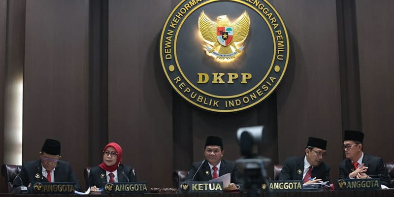 DKPP Masuk Angin soal Pemberian Sanksi Enam Komisioner KPU