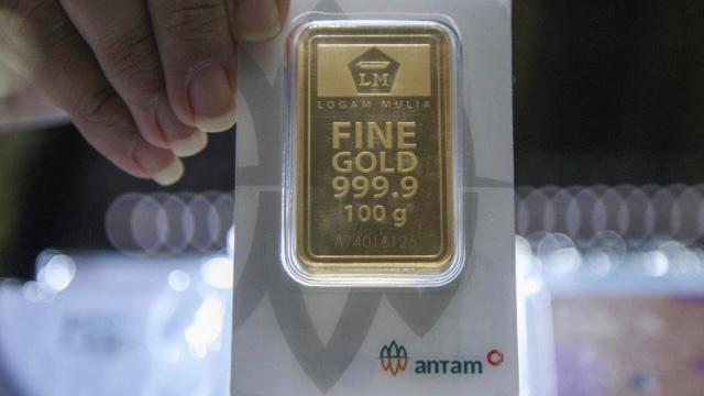Emas Antam Anjlok Rp70 Ribu, Satu Gram Turun ke Rp2,4 Juta