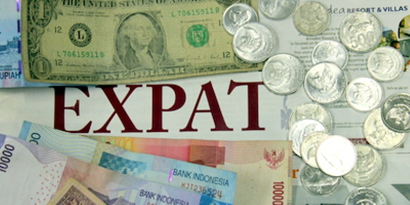 Ekspatriat di Kursi Pelat Merah