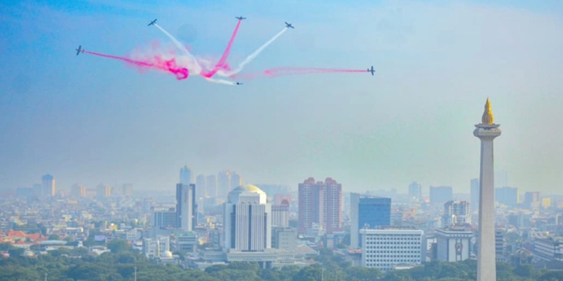 Melukis Langit Jakarta