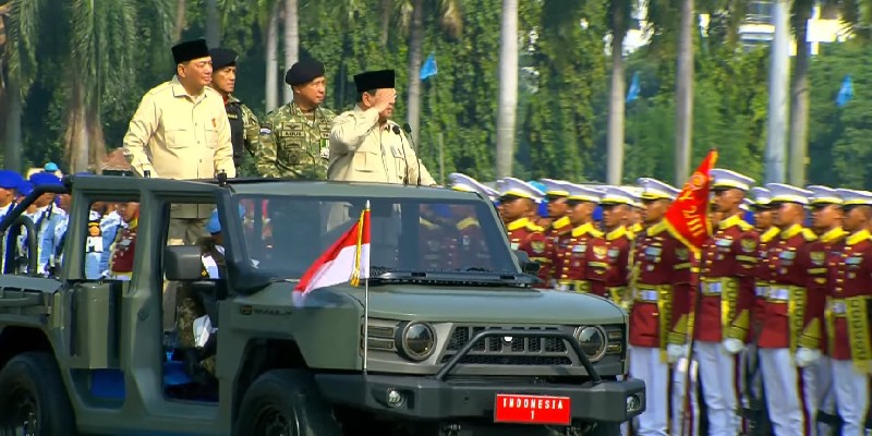 Prabowo Inspeksi Pasukan, Sampaikan Terima Kasih atas Pengabdian TNI