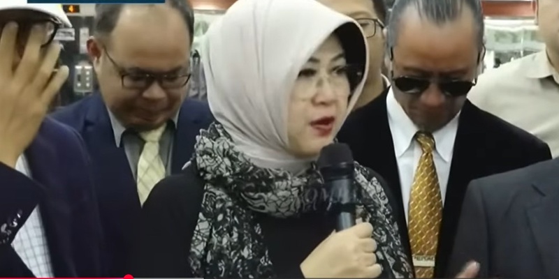 Dokter Tifa Yakin Buku Gibran's Black Paper Bisa jadi Alat Pemakzulan