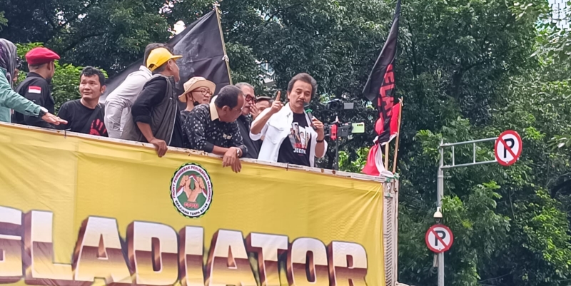 Roy Suryo Ngaku Kantongi Salinan Ijazah Palsu Jokowi dari KPU