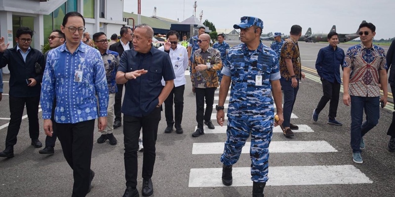 Tinjau Fasilitas Bandara