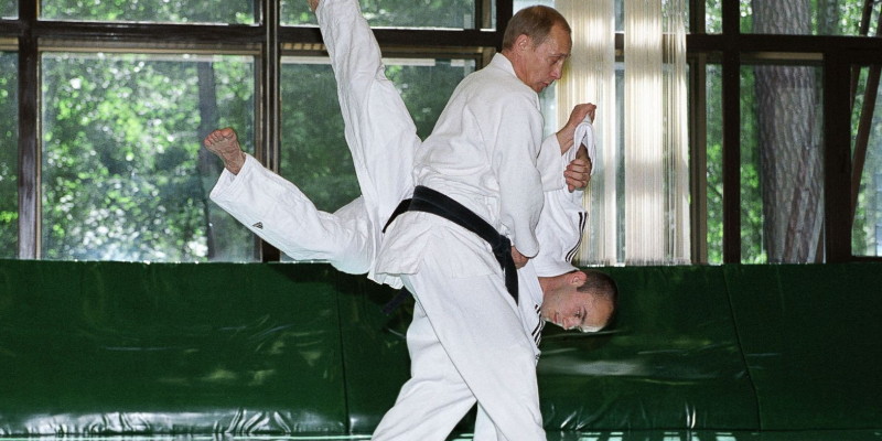 Putin Lebih Pilih Olahraga daripada Scroll Medsos