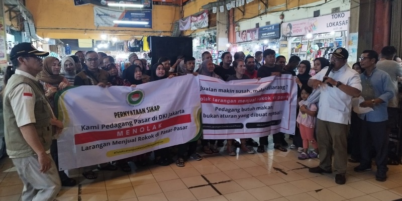 Pansus KTR Didesak Batalkan Pasal Pelarangan Penjualan Rokok