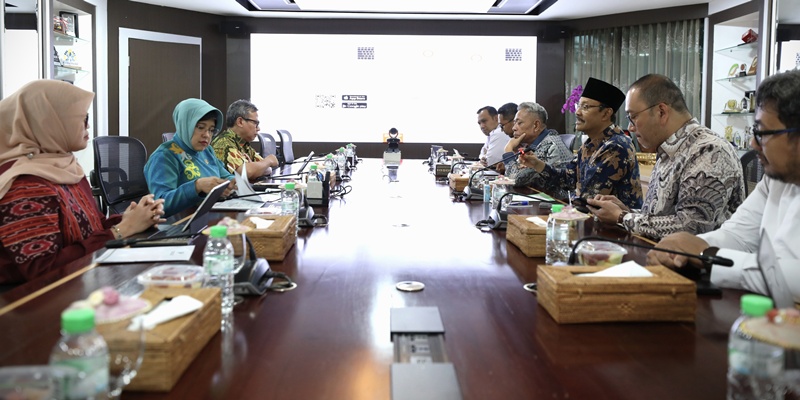 Kemensos dan BPS Pastikan Data Penerima Bansos Tepat Sasaran