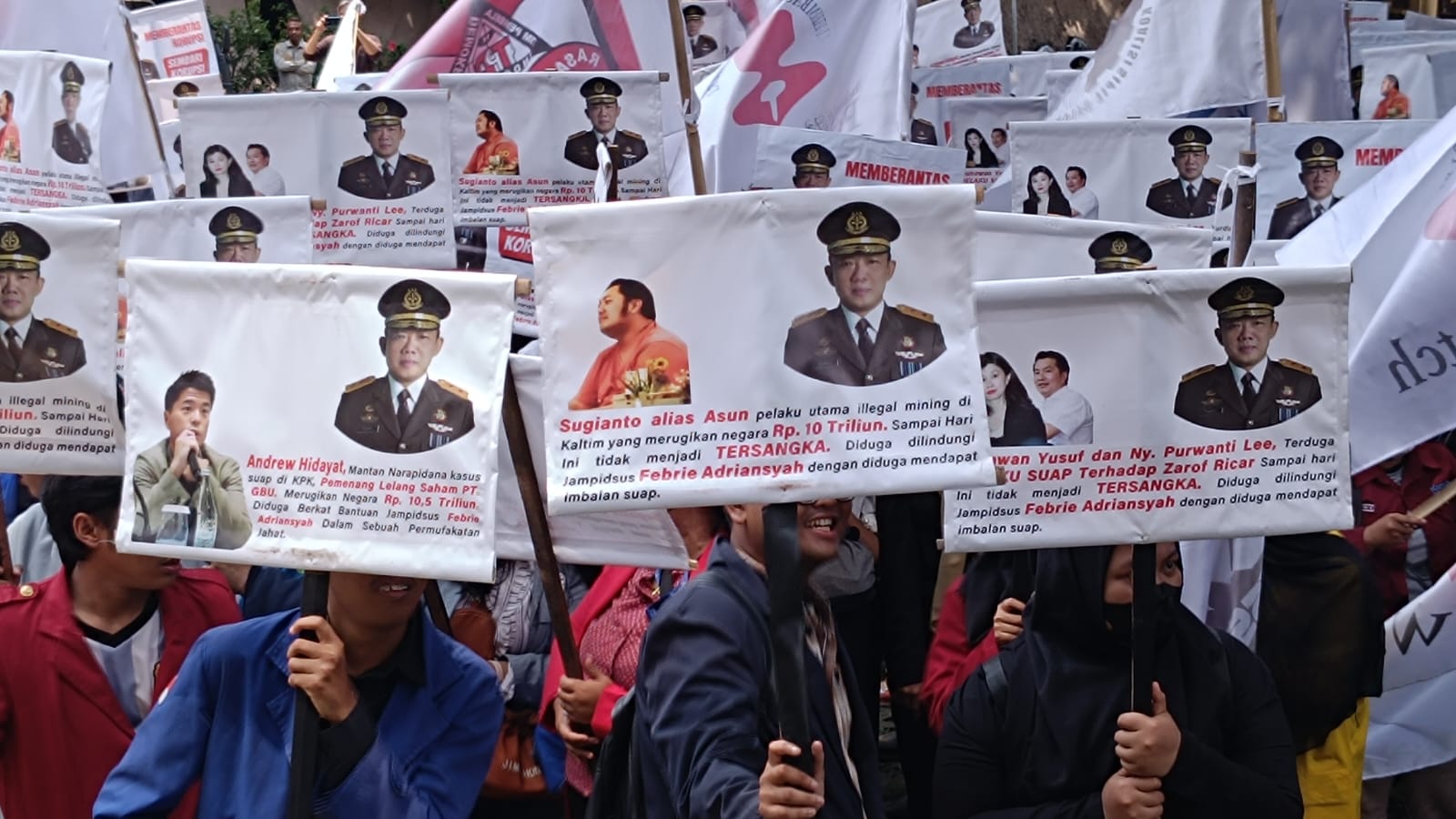 Kosmak: KPK Jangan Takut Periksa Jampidsus Kejagung