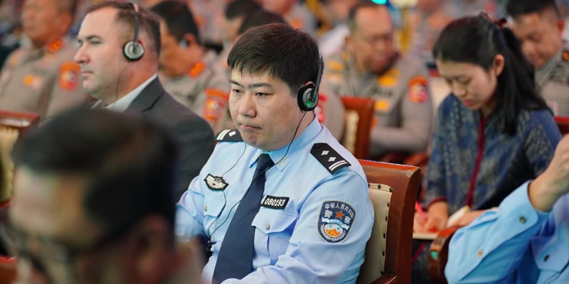 Tujuh Atpol Negara Sahabat Ramaikan Apel Kasatwil Polri 2025