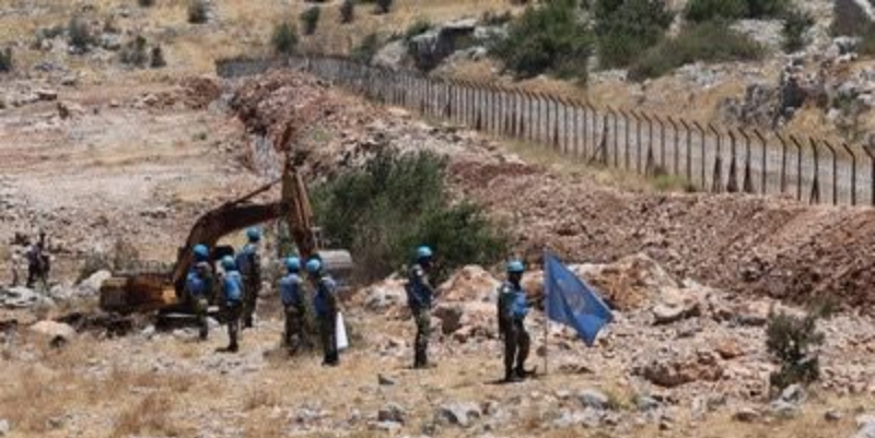 Israel Diam-diam Bangun Tembok Beton di Lebanon