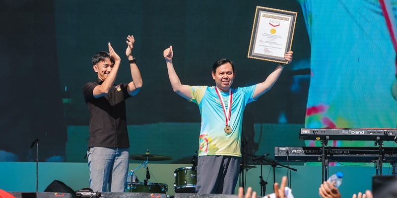 Ketua DPD Raih Dua Rekor MURI di Hari Green Democracy