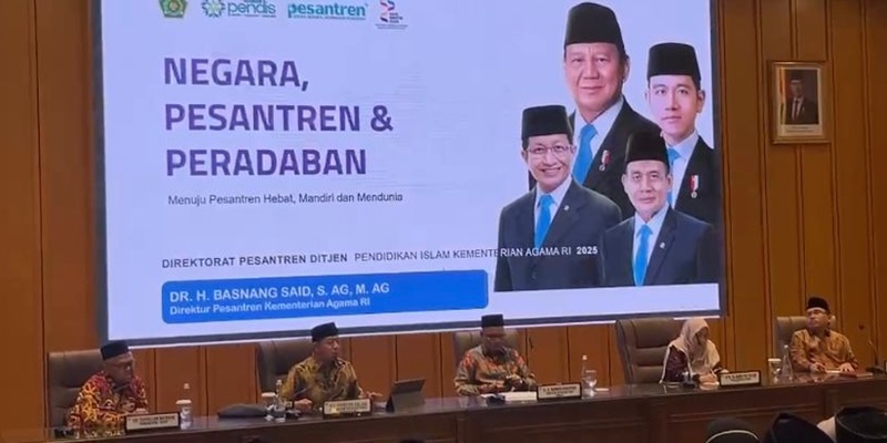 Guru Madrasah dan Pesantren Masih Minim Perhatian Negara