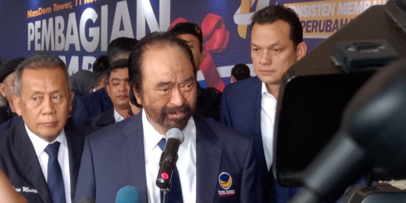 Surya Paloh Beri Selamat ke Keluarga Soeharto atas Gelar Pahlawan Nasional